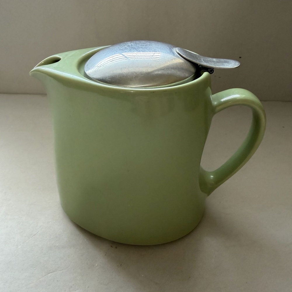 Ceramic Tea Pot from Bee House Japan